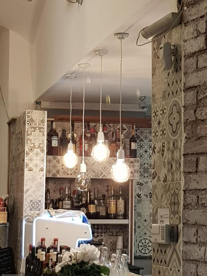 Cavallo Bianco Novara Esterno foto